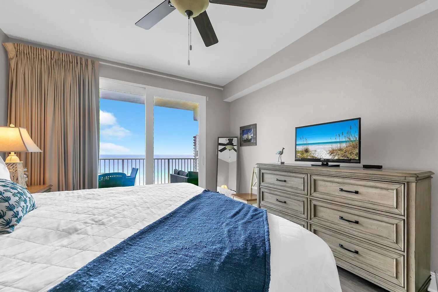 Laketown Wharf 1627 Panama City Beach 0*,