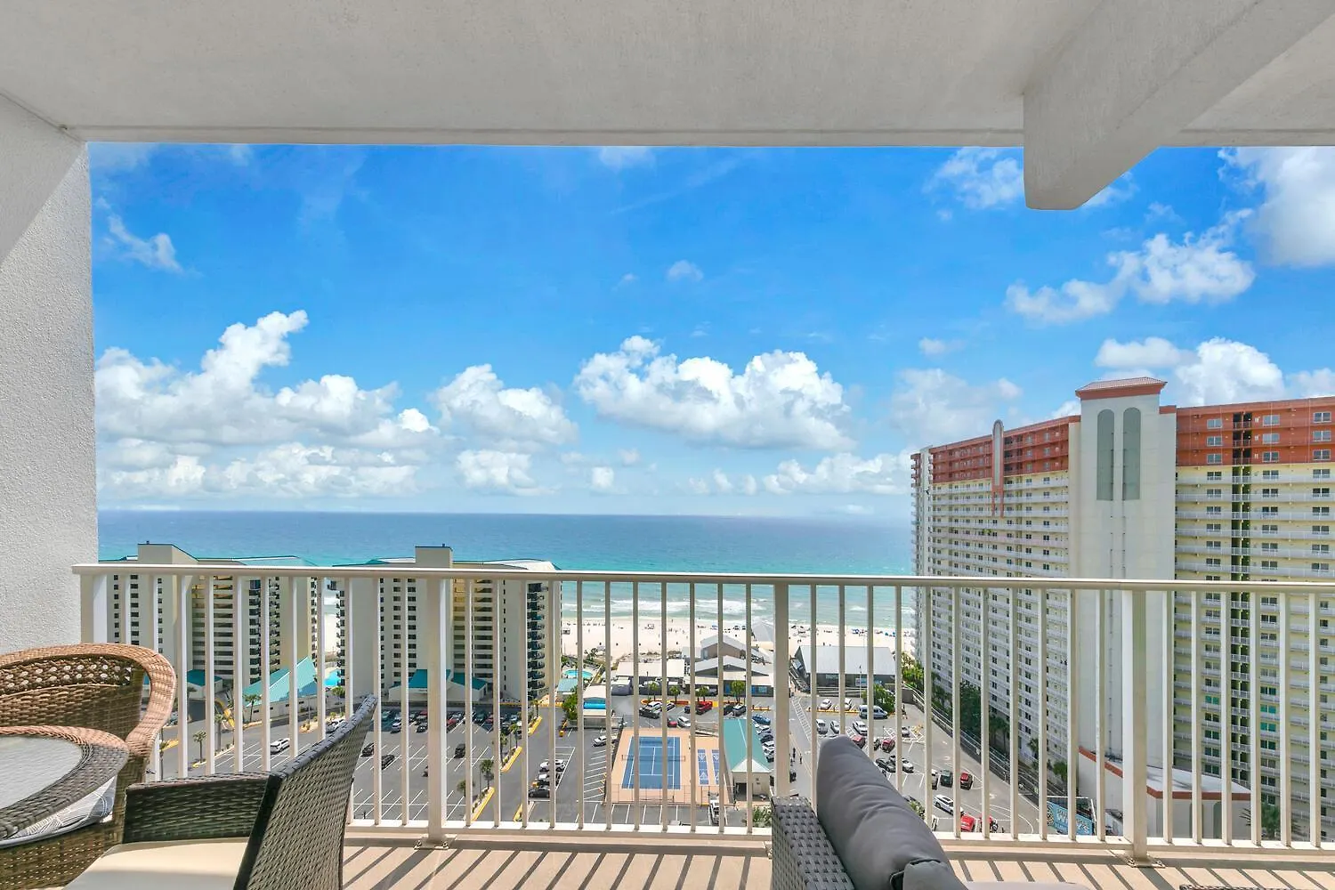 Laketown Wharf 1627 Panama City Beach 0*,